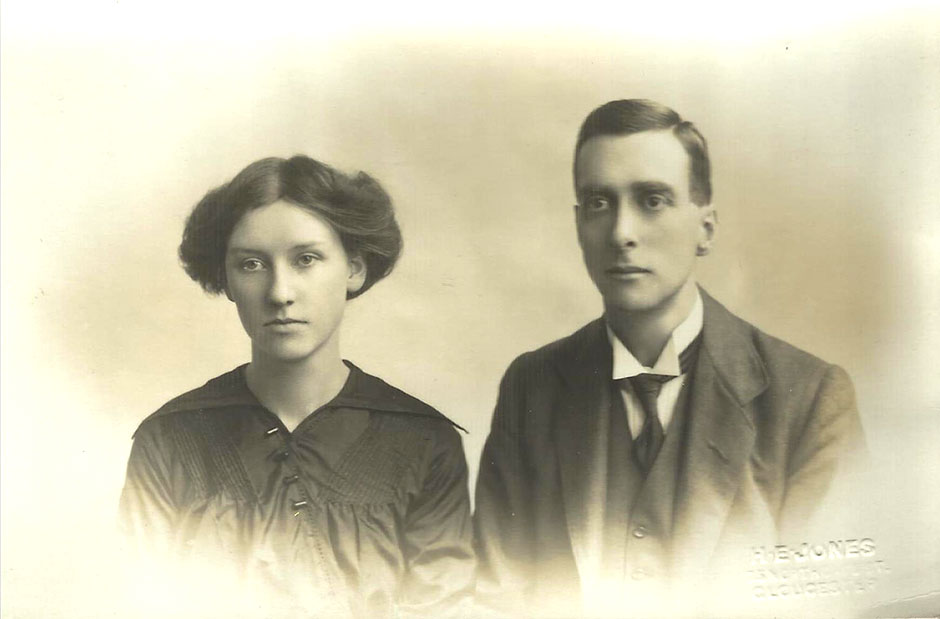 Graham and Dorothy Child in March 1915
