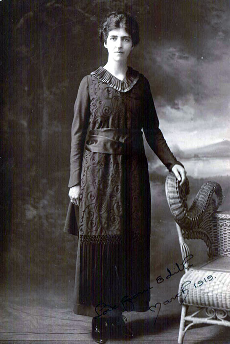 Edith McMullen in 1919