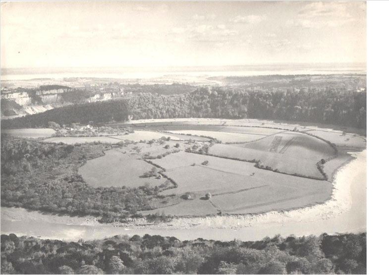 The river Wye taken from the Wyndcliffe – a large print from perhaps 1900-10