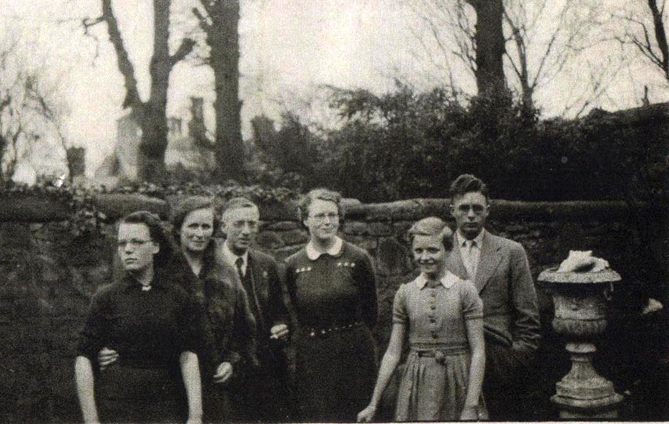 The Silvester family at Edinburgh in 1941.  L-R: Elsie (known as Meg), mother Evelyn Kate (Lyn), father Albert, Mary, Ann and David.  The missing child is Helen (known as Betty), who took the photograph.  (Photo courtesy of Ann Thorp)
